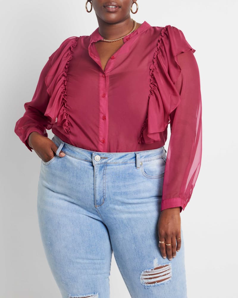 Front of a model wearing a size 14 Ashlyn Chiffon Blouse in Biking Red by ELOQUII. | dia_product_style_image_id:216921